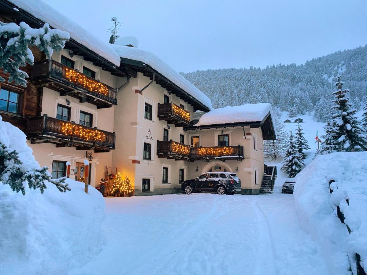 Aparthotel Bait Ables Livigno Zewnętrze zdjęcie